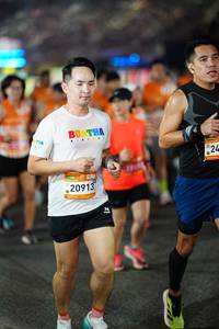 BIB: 20913
                            <button type="button" onclick="openModal(23044144)" class="btn btn-primary btn-sm float-right btn-popup" data-toggle="modal" data-target=".modal-high-quality">
                        <i class="fas fa-shopping-cart"></i> Add to Cart
                    </button>
                                            <button type="button" onclick="isThisMe(23044144, true)" class="btn btn-success btn-sm float-right btn-popup btn-isme hidden" data-toggle="tooltip" data-placement="bottom" title="นี่คือรูปของคุณใช่ไหม คลิกที่นี่เพื่อเอาเข้าอัลบั้ม">
                        <i class="fas fa-plus"></i> Add to album
                    </button>
                    <button type="button" onclick="isThisMe(23044144, false)" class="btn btn-warning btn-sm float-right btn-popup btn-isnotme hidden">
                        <i class="fas fa-ban"></i> Remove from album
                    </button>